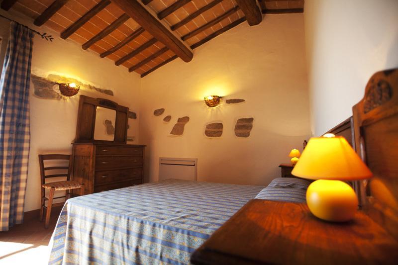 Tenuta Angelici Winery Casa Contea With Pool And Panoramic Pool Cortona Villa Terontola Room photo